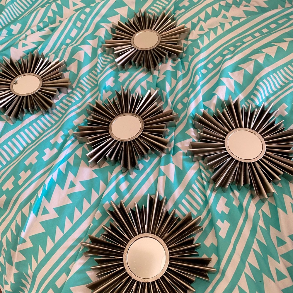Starbursts Mirror Accents Set of 5